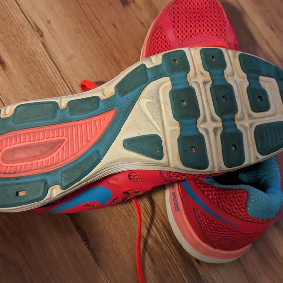 Nike Dual Fusion Lite Women's Walking Running Sneakers Red Orange Size 8 - Picture 6 of 8